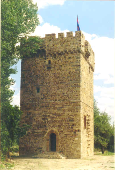 Torre_frente.jpg (32054 bytes)